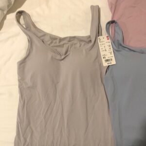 Uniqlo airism bra top XS bundle of 3